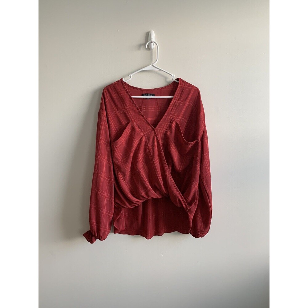 Strut & Bolt Long Sleeve Wrap Front Blouse Red Size Large Tucked In Front Look